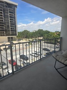 Comprar apartamento no Brickell Place B504