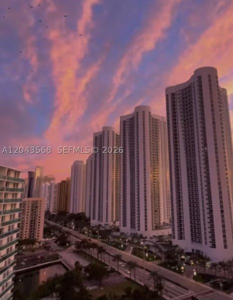 Alquiler de apartamento en Plaza of the Americas 307