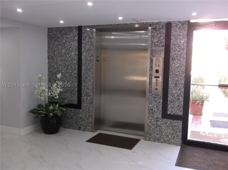 Alquiler de apartamento en Plaza of the Americas 307