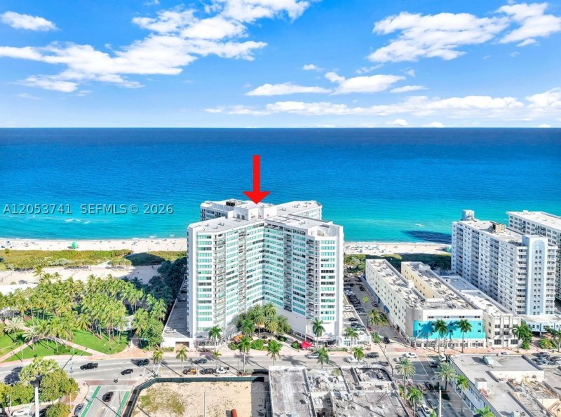 Condo for sale at Burleigh House 435