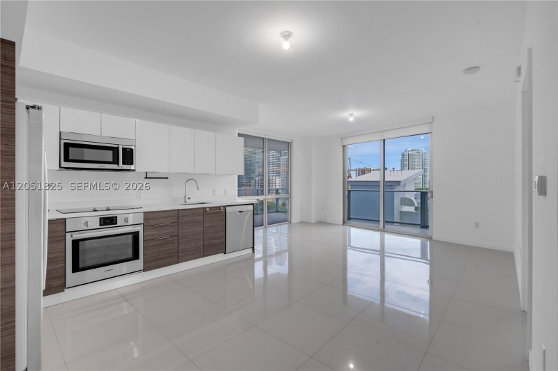 Apartment for rent at Brickell Ten 1003
