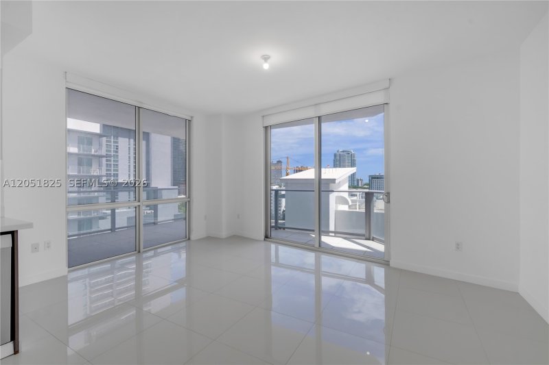 Apartment for rent at Brickell Ten 1003
