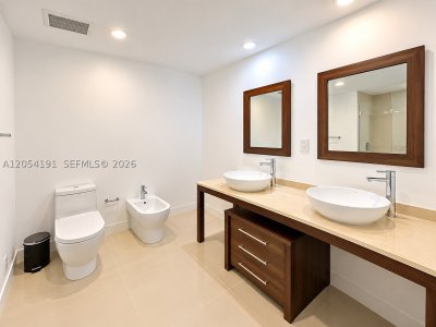 Comprar apartamento en Icon Brickell Tower II 4208
