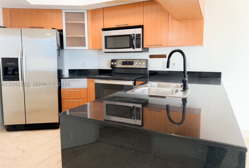 Condo for sale at Opera Tower 1814