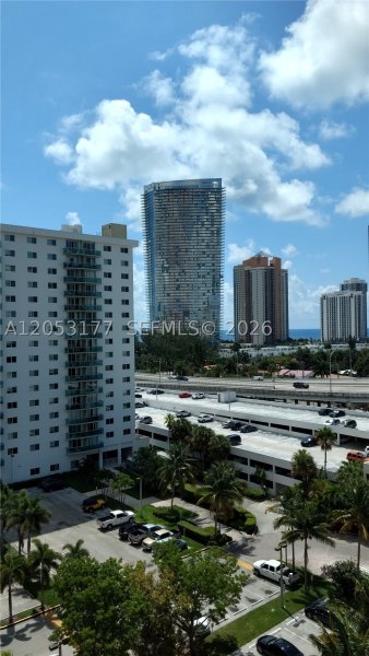 Comprar apartamento no Ocean View 1014