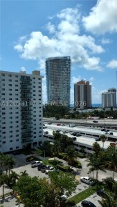 Comprar apartamento no Ocean View 1014