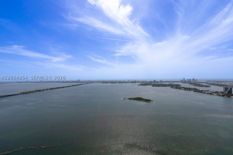 Alquiler de apartamento en Aria Reserve Miami 5502