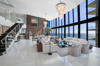 Comprar apartamento no Porsche Design Tower 5201