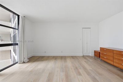 Comprar apartamento en Biscayne Cove 807