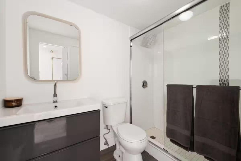 Condo for sale at Barbizon Beach Club