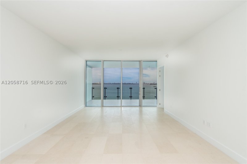 Comprar apartamento en Missoni Baia 903