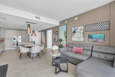 Comprar apartamento en Hyde Beach House R3305