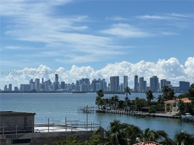 Property photo # 0