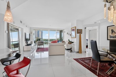 Comprar apartamento en The Parc at Turnberry Isle 921