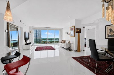 Comprar apartamento en The Parc at Turnberry Isle 921