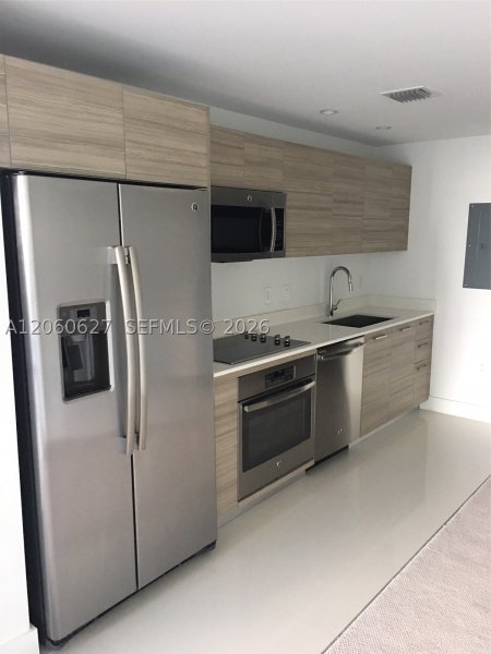 Apartment for rent at Hyde Midtown 914