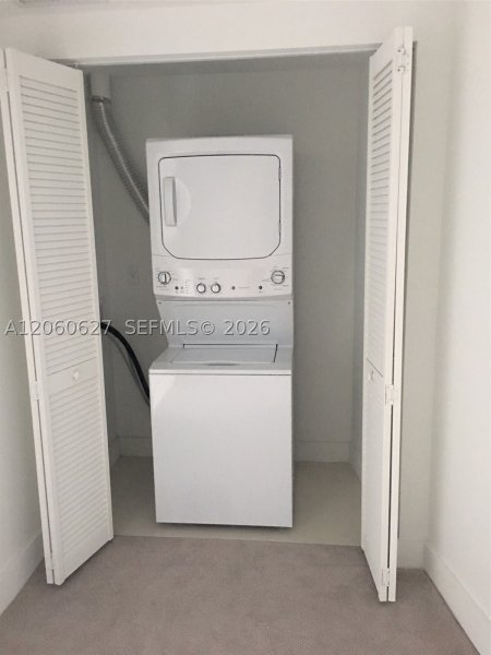 Apartment for rent at Hyde Midtown 914