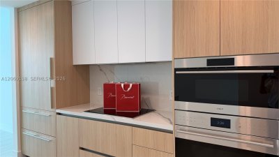 One Park Tower by Turnberry Apt #1510