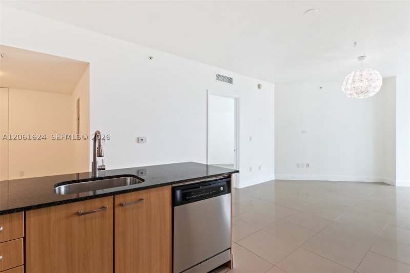 Comprar apartamento en Wind by Neo 1805
