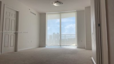 Comprar apartamento en Duo Condo 1605E