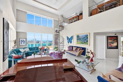 Comprar apartamento no Aventura Marina II UPH14