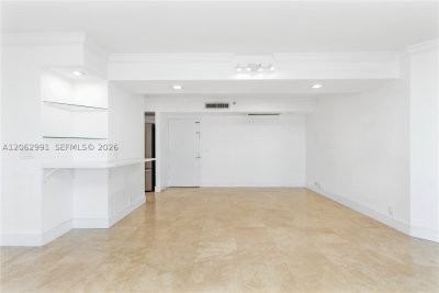 Aluguel de apartamento no Mystic Pointe 400 3702