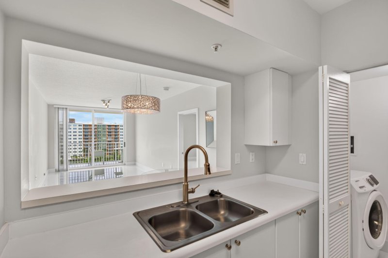 Condo for sale at The Tides at Bridgeside Square 620
