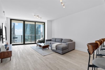 Property photo # 6
