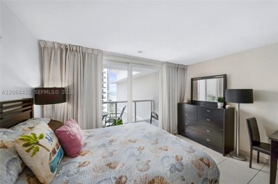 Comprar apartamento no Aventura Beach Club 1117