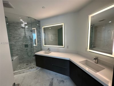 Comprar apartamento en Paramount Miami WorldCenter 4006