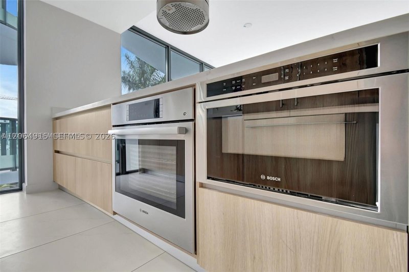 Alquiler de apartamento en Alana Bay Harbor Island 401