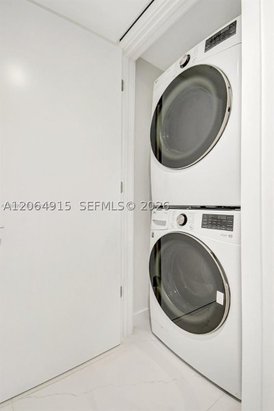 Alquiler de apartamento en Alana Bay Harbor Island 401