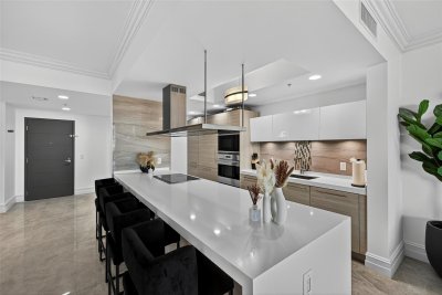 Comprar apartamento en Marina Palms Yacht Club 506