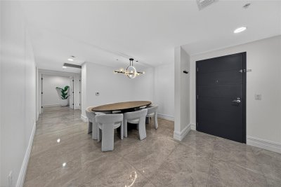 Comprar apartamento en Marina Palms Yacht Club 506