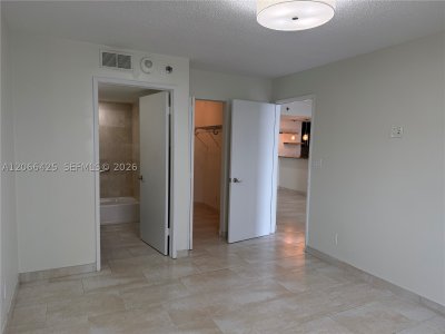 Alquiler de apartamento en Isola Brickell Key 1914