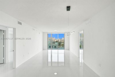 Comprar apartamento en Parque Towers at St. Tropez 5-805