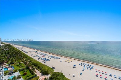 Comprar apartamento no La Tour 1503