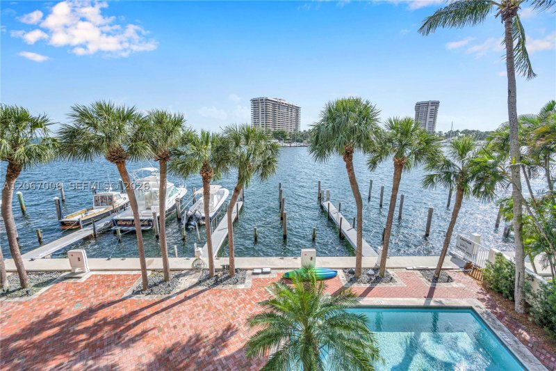 Apartment for rent at Port Bywater 3B