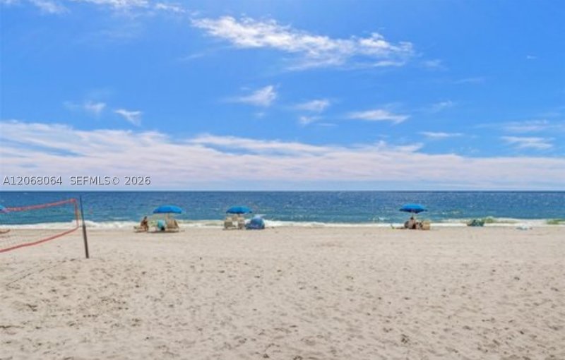 Condo for sale at Ocean Manor 221