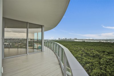 Comprar apartamento en One Park Tower by Turnberry 1805