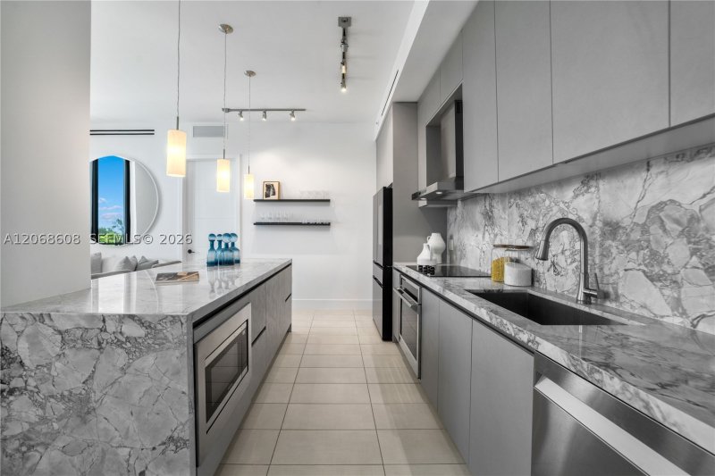 Condo for sale at Ten30 PH3