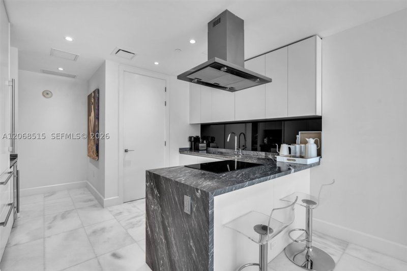 Condo for sale at Missoni Baia 1604