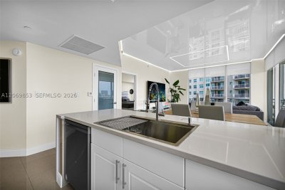 Comprar apartamento en Turnberry On The Green 1004