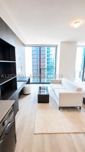 Comprar apartamento no E11EVEN Hotel & Residences 2407