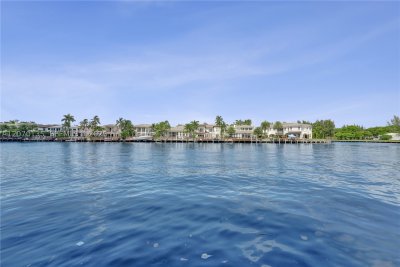 Comprar apartamento en Trafalgar Towers 205
