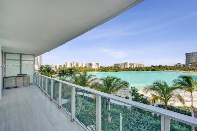 One Park Tower by Turnberry Apt #208