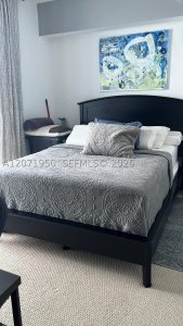 Alquiler de apartamento en Latitude On The River 3803