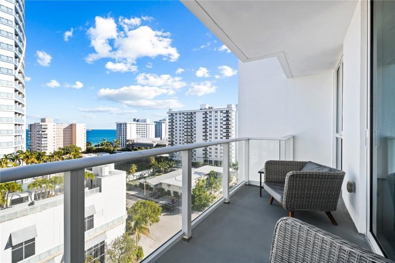 Apartment for rent at Tiffany House 1016