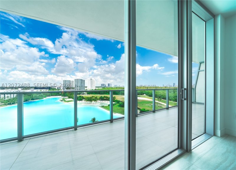 Alquiler de apartamento en One Park Tower by Turnberry 809