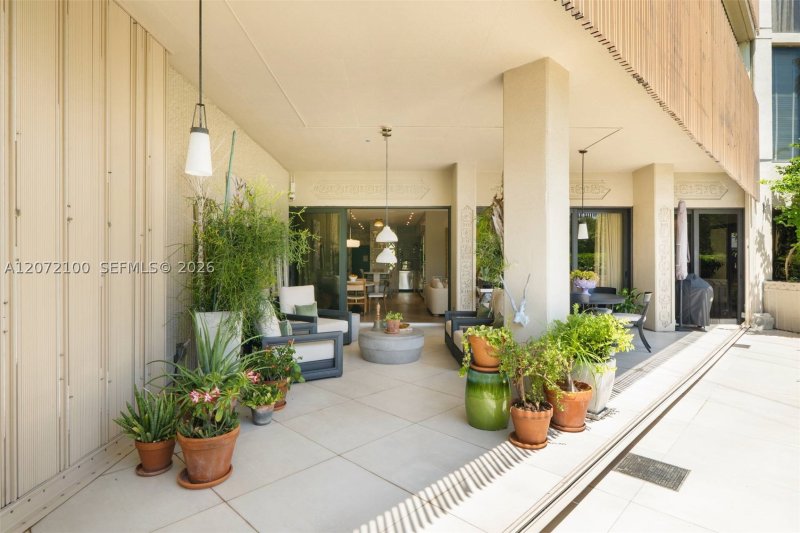 Condo for sale at Yacht Harbour 1B